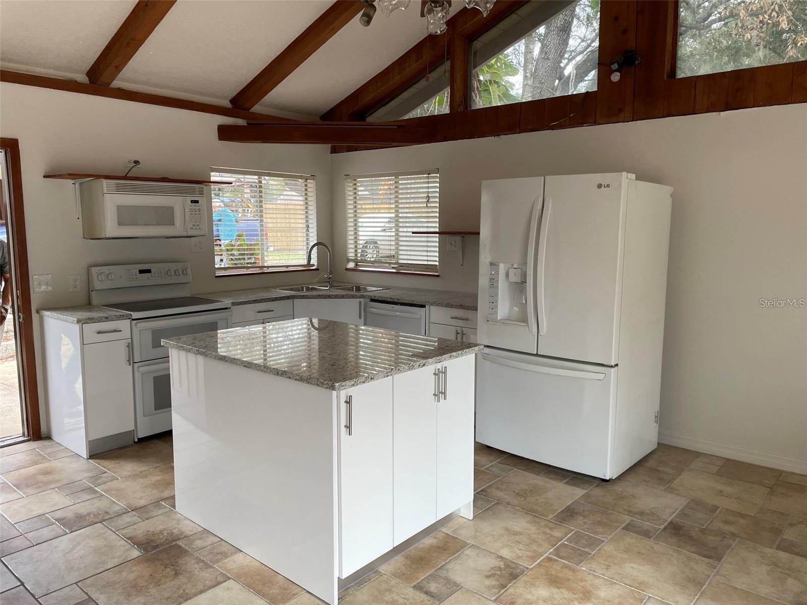 WEBSTER SUB - Residential Lease