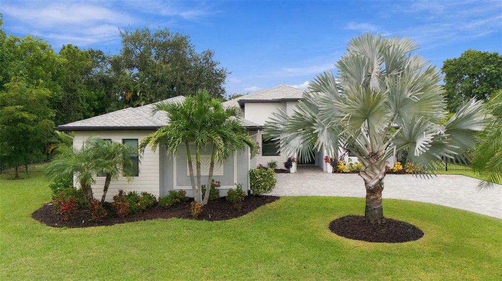 Photo of 3946 Country View Drive, Sarasota, FL 34233 (MLS # A4709086)