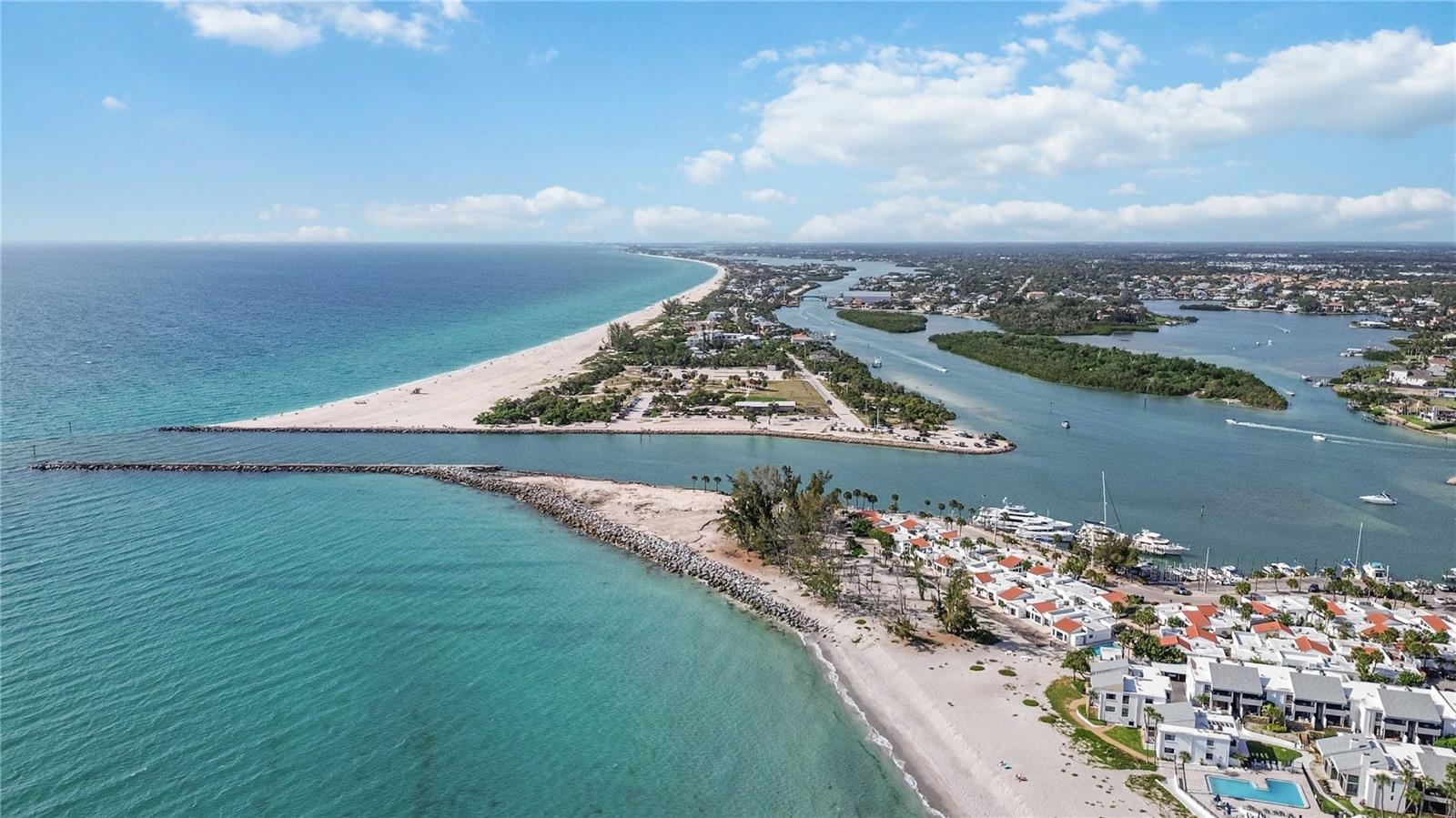 BAHIA VISTA GULF - Residential