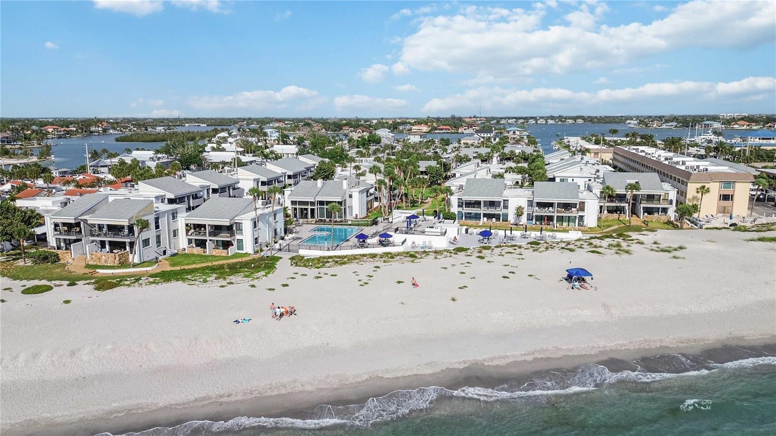 BAHIA VISTA GULF - Residential