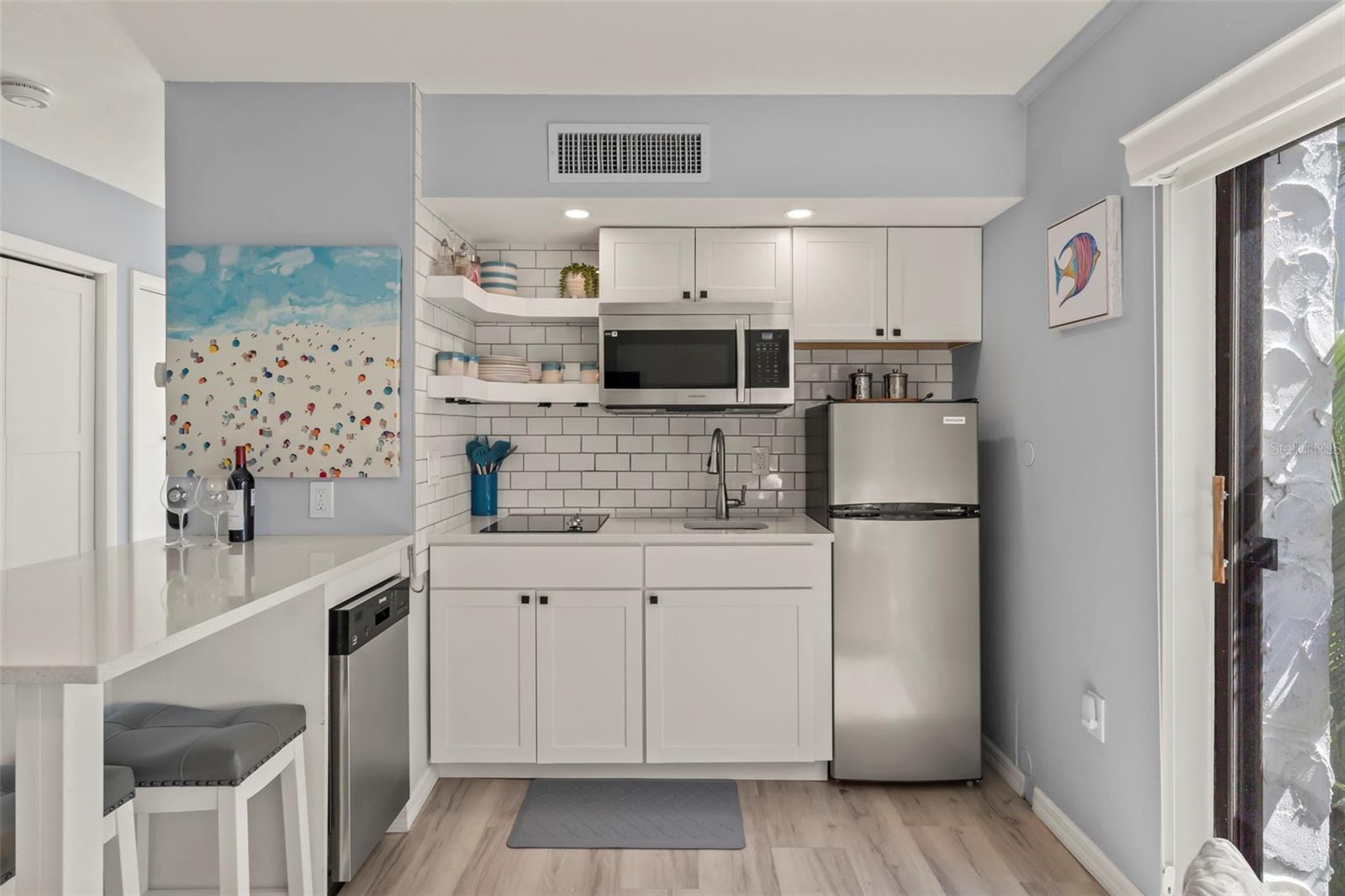 BAHIA VISTA GULF - Residential