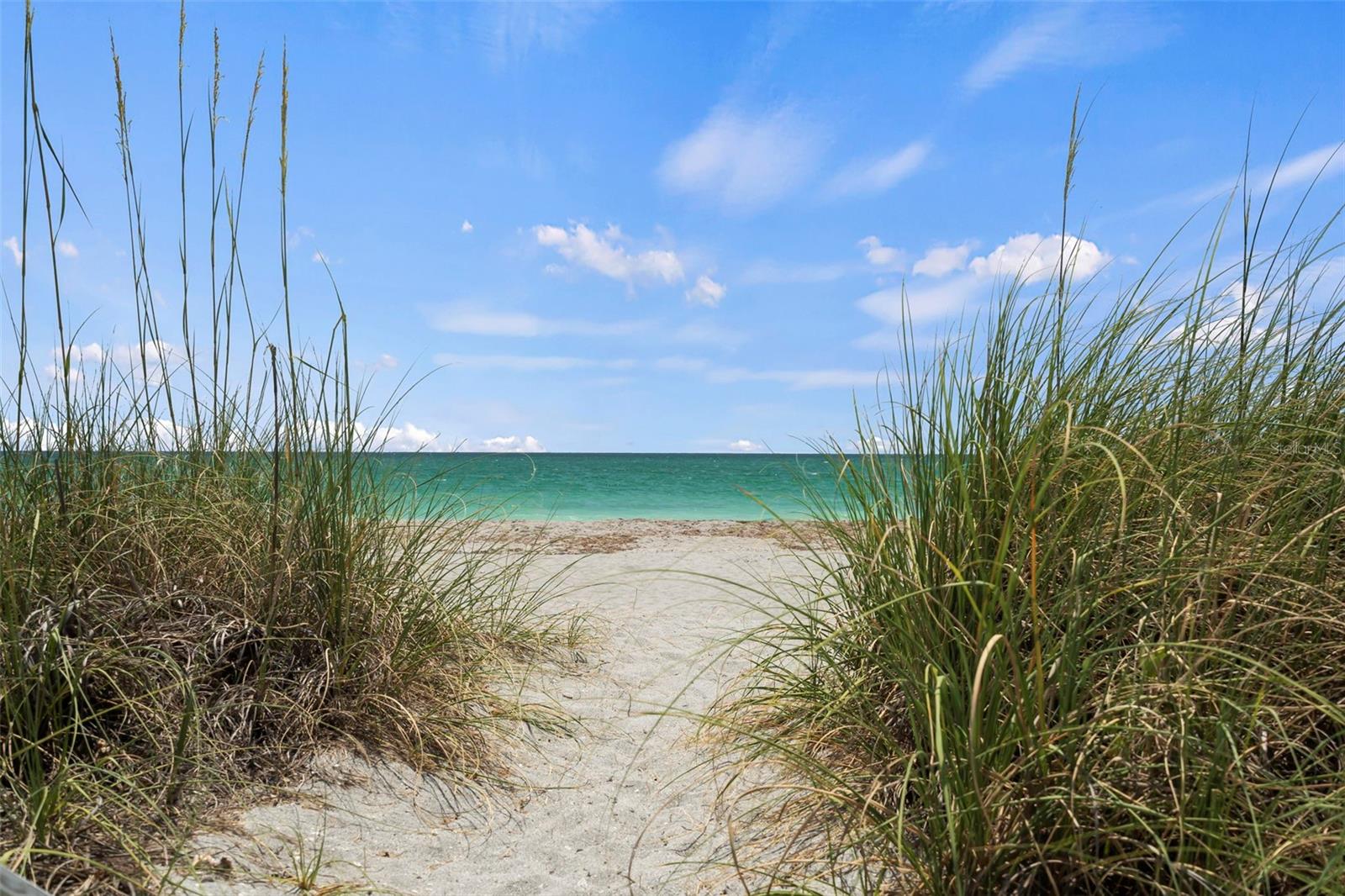 BAHIA VISTA GULF - Residential