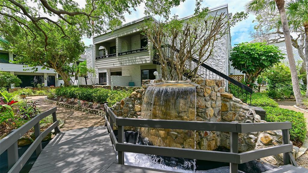 BAHIA VISTA GULF - Residential