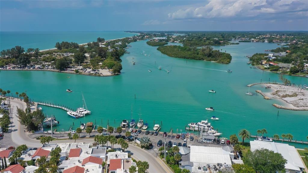 BAHIA VISTA GULF - Residential