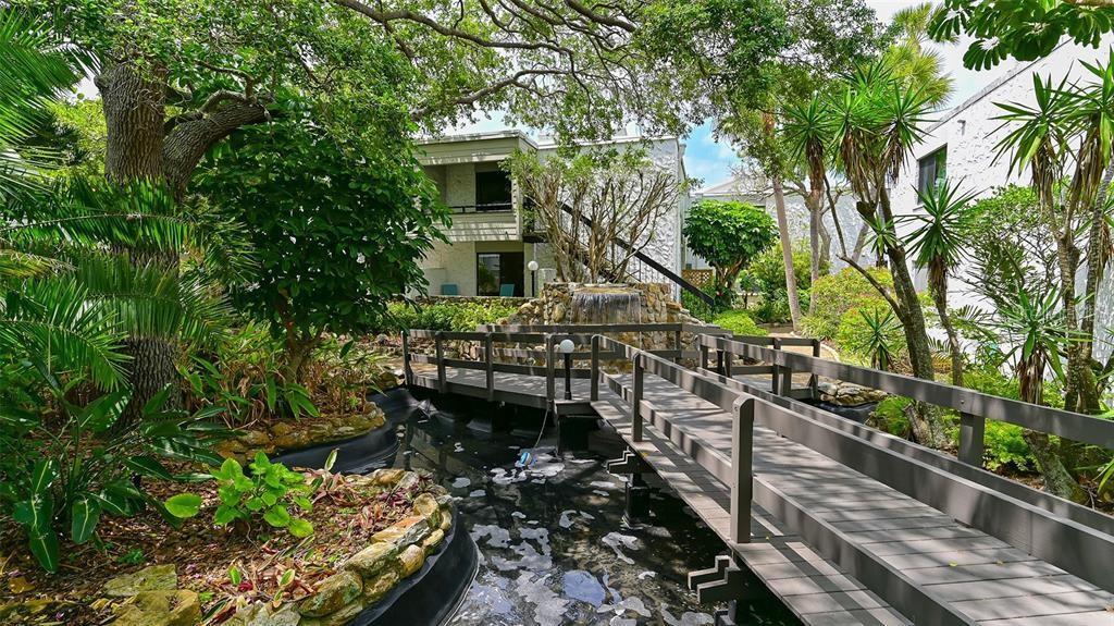 BAHIA VISTA GULF - Residential