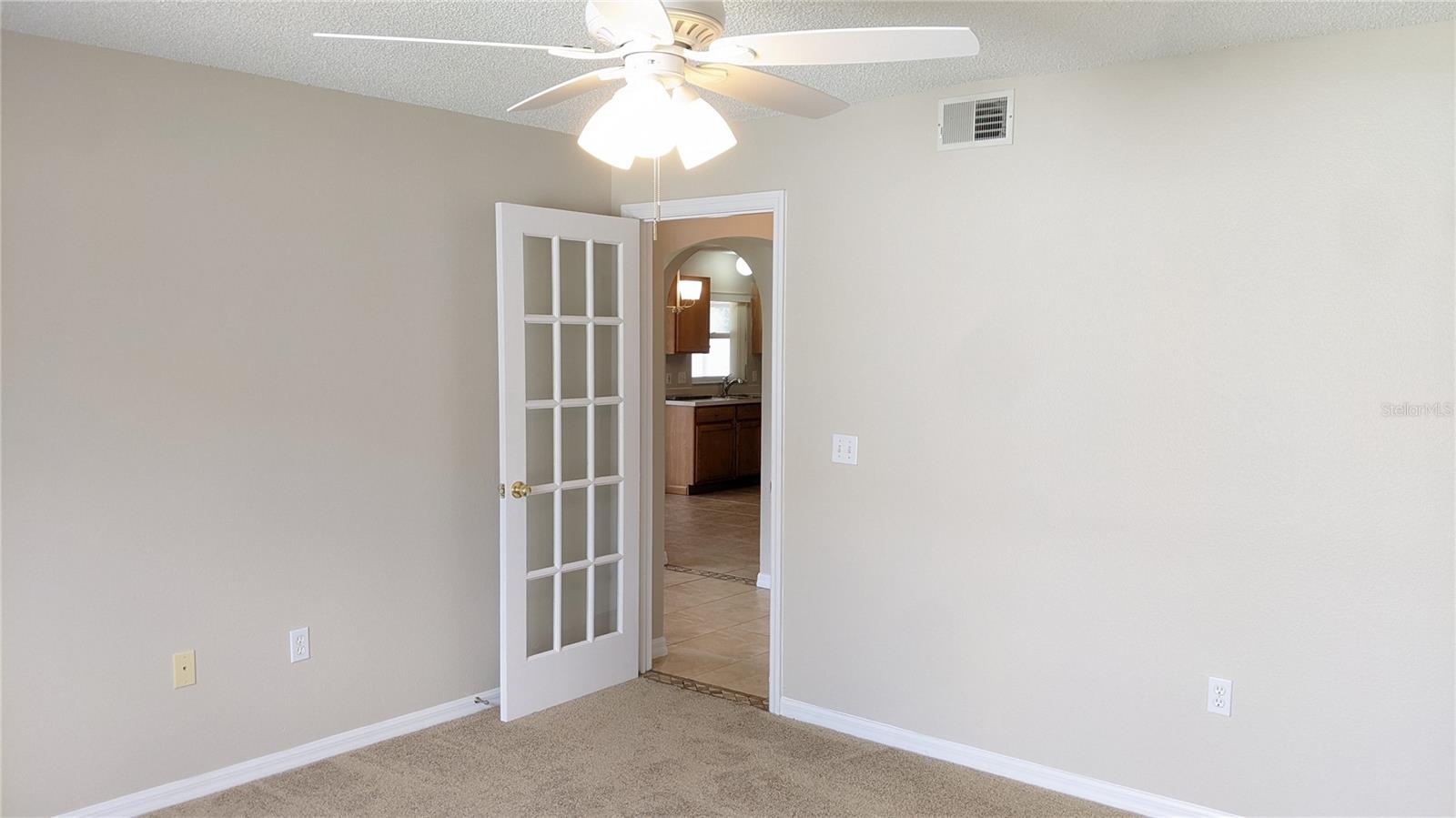 WETHERBEE LAKES SUB - Residential Lease