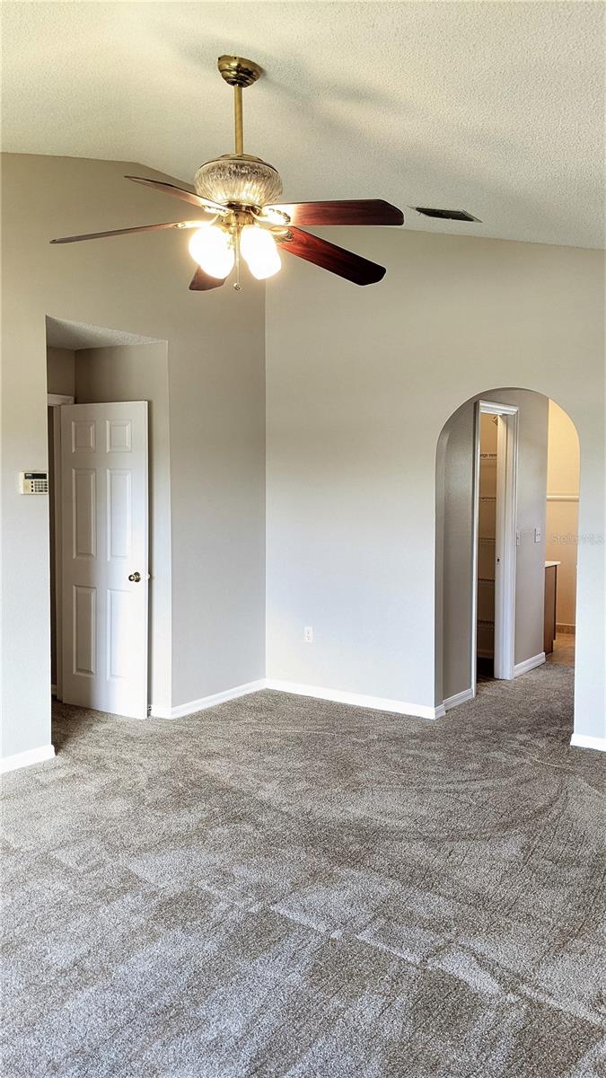 WETHERBEE LAKES SUB - Residential Lease