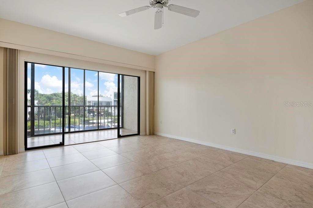 4107 129TH STREET W 203