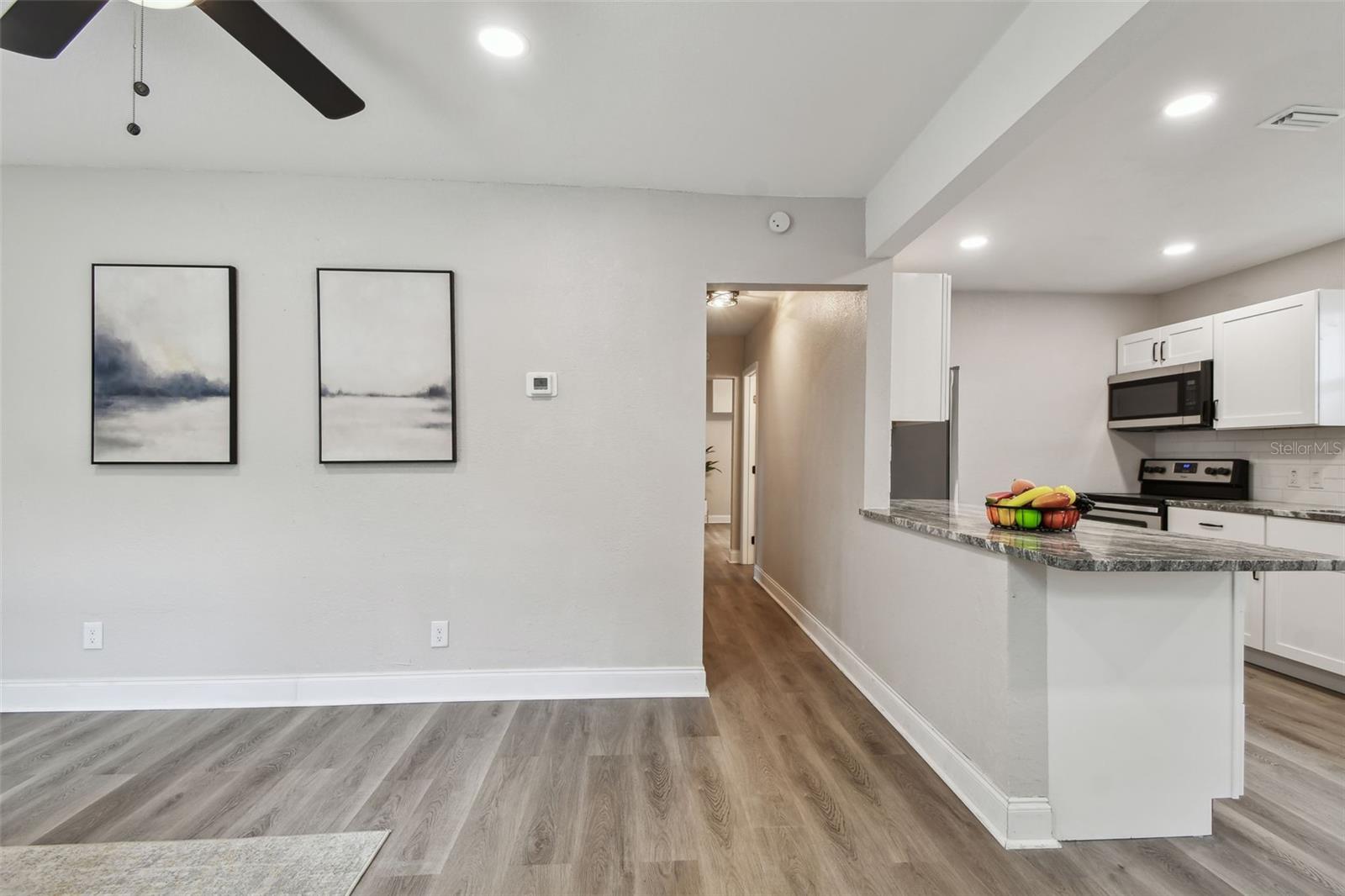 2230 MELROSE AVENUE S