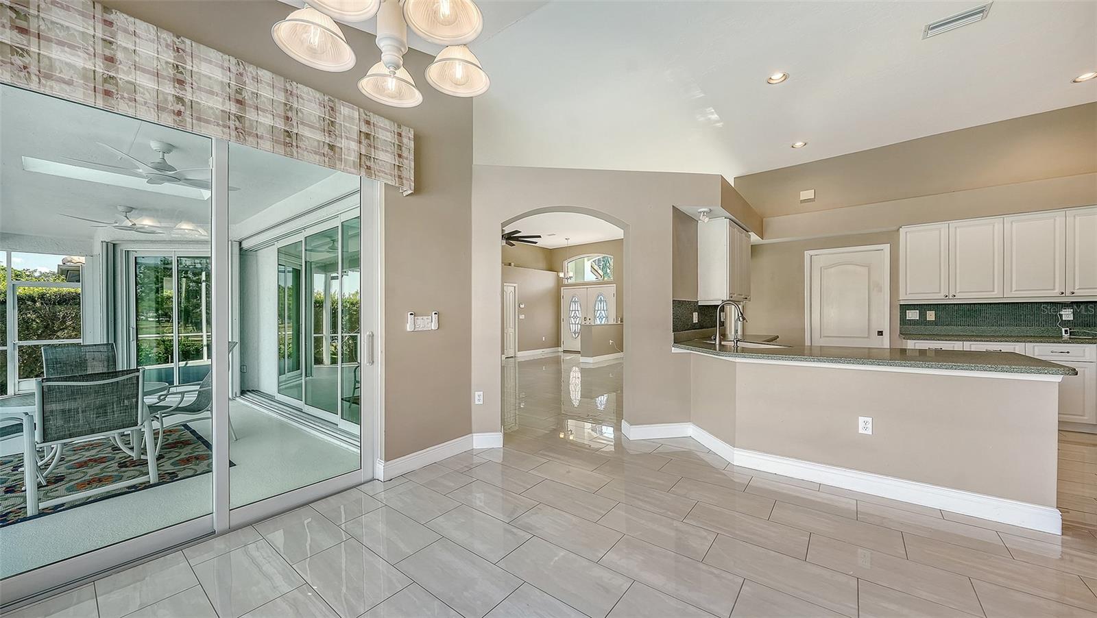 DEVONSHIRE PLACE - Residential