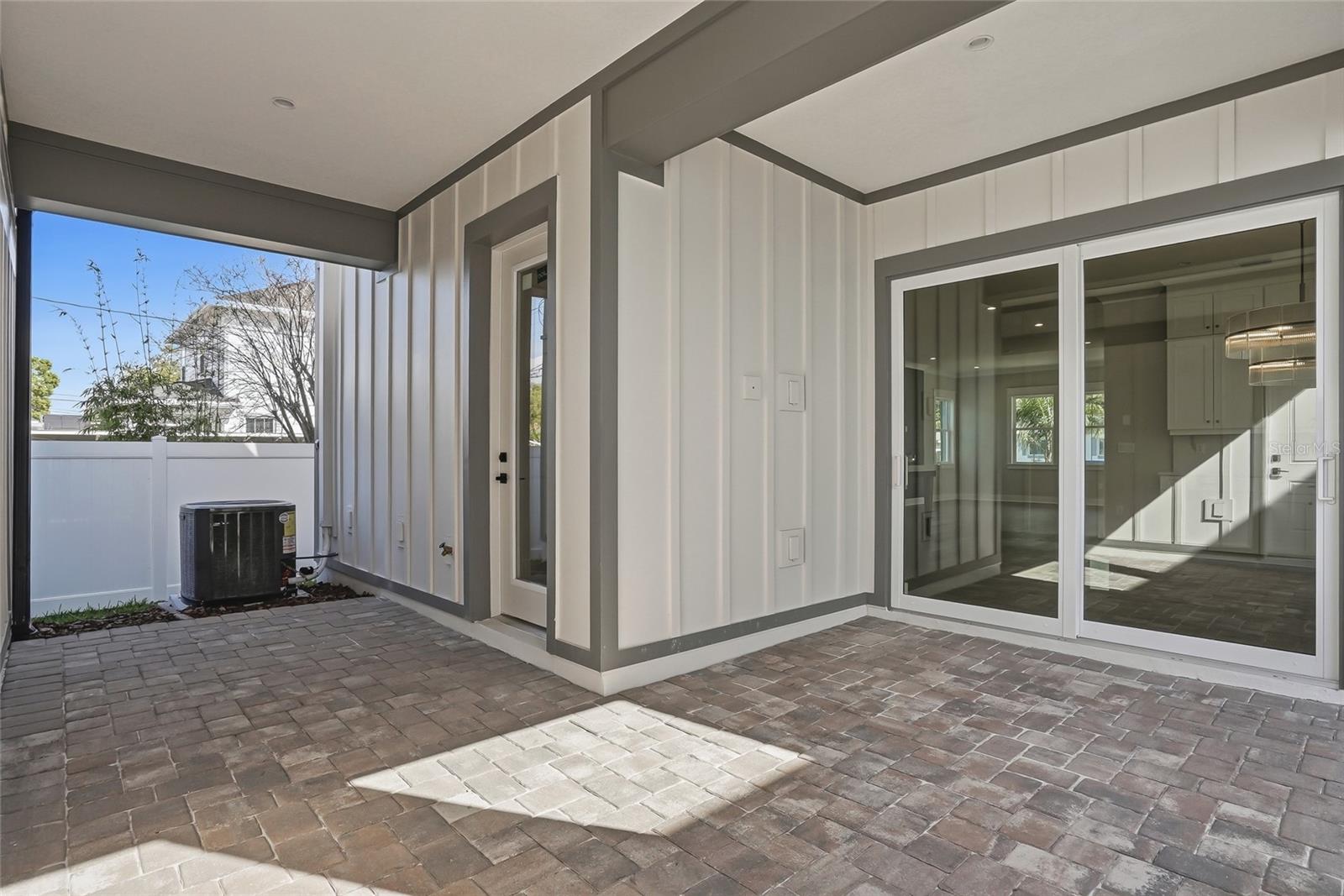 ARCADIA ANNEX - Residential