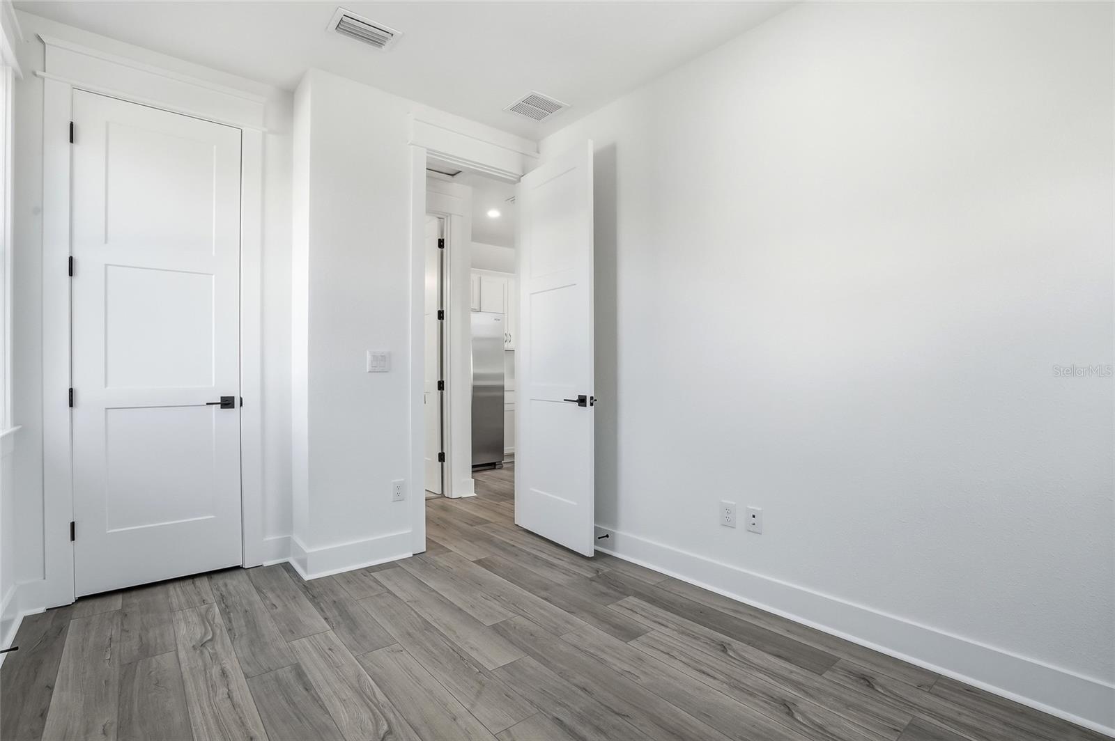 ARCADIA ANNEX - Residential