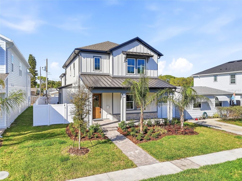 Photo of 865 53rd Avenue N, St Petersburg, FL 33703 (MLS # TB8485401)