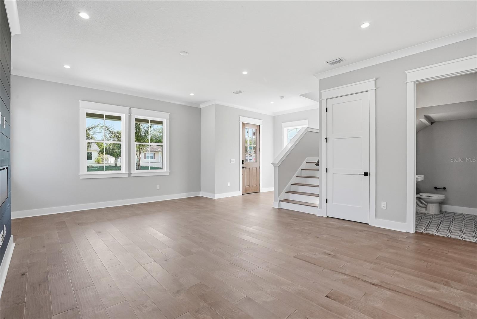 ARCADIA ANNEX - Residential