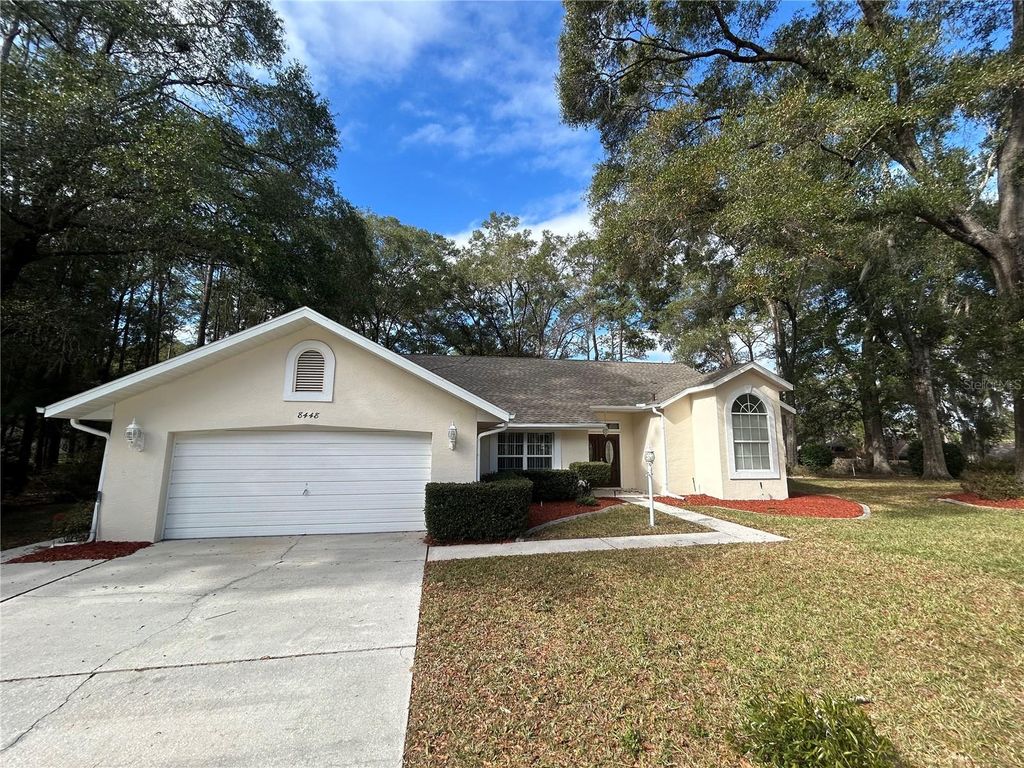 Photo of 8448 SW 196th Avenue Rd, Dunnellon, FL 34432 (MLS # OM715337)
