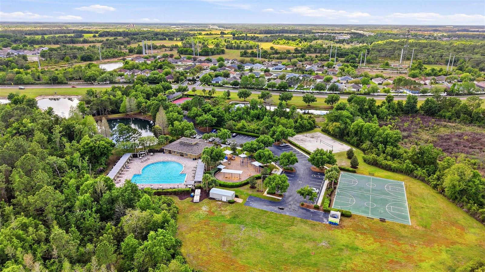 MEADOW POINTE IV - Residential