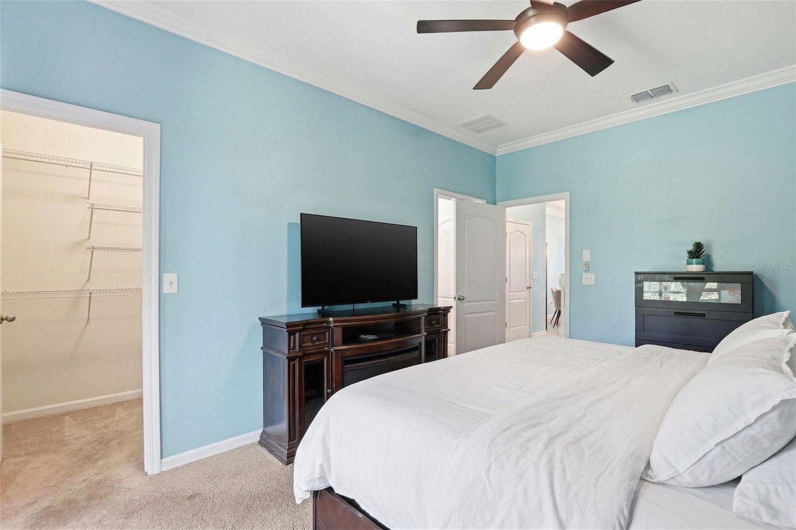 MEADOW POINTE IV - Residential