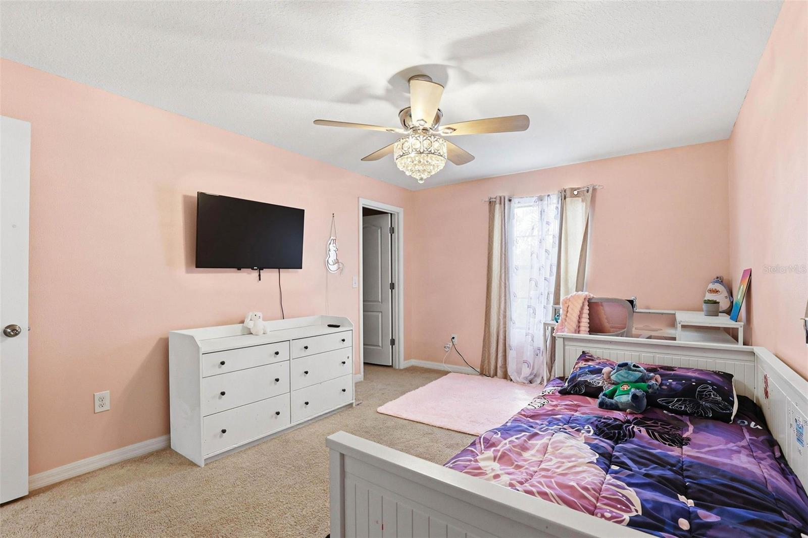 MEADOW POINTE IV - Residential