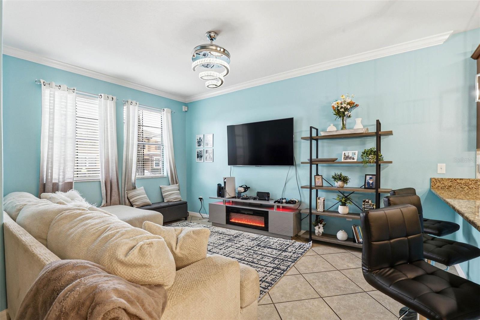 MEADOW POINTE IV - Residential