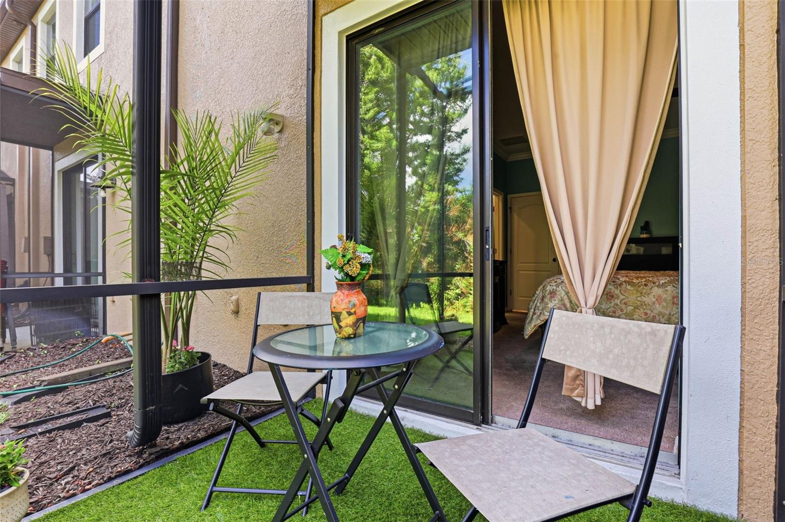 MEADOW POINTE IV - Residential