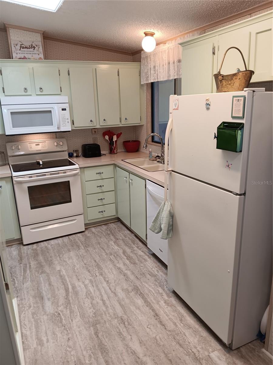 SPANISH TRAILS WEST RESIDENTIAL COOPERATIVE - Residential