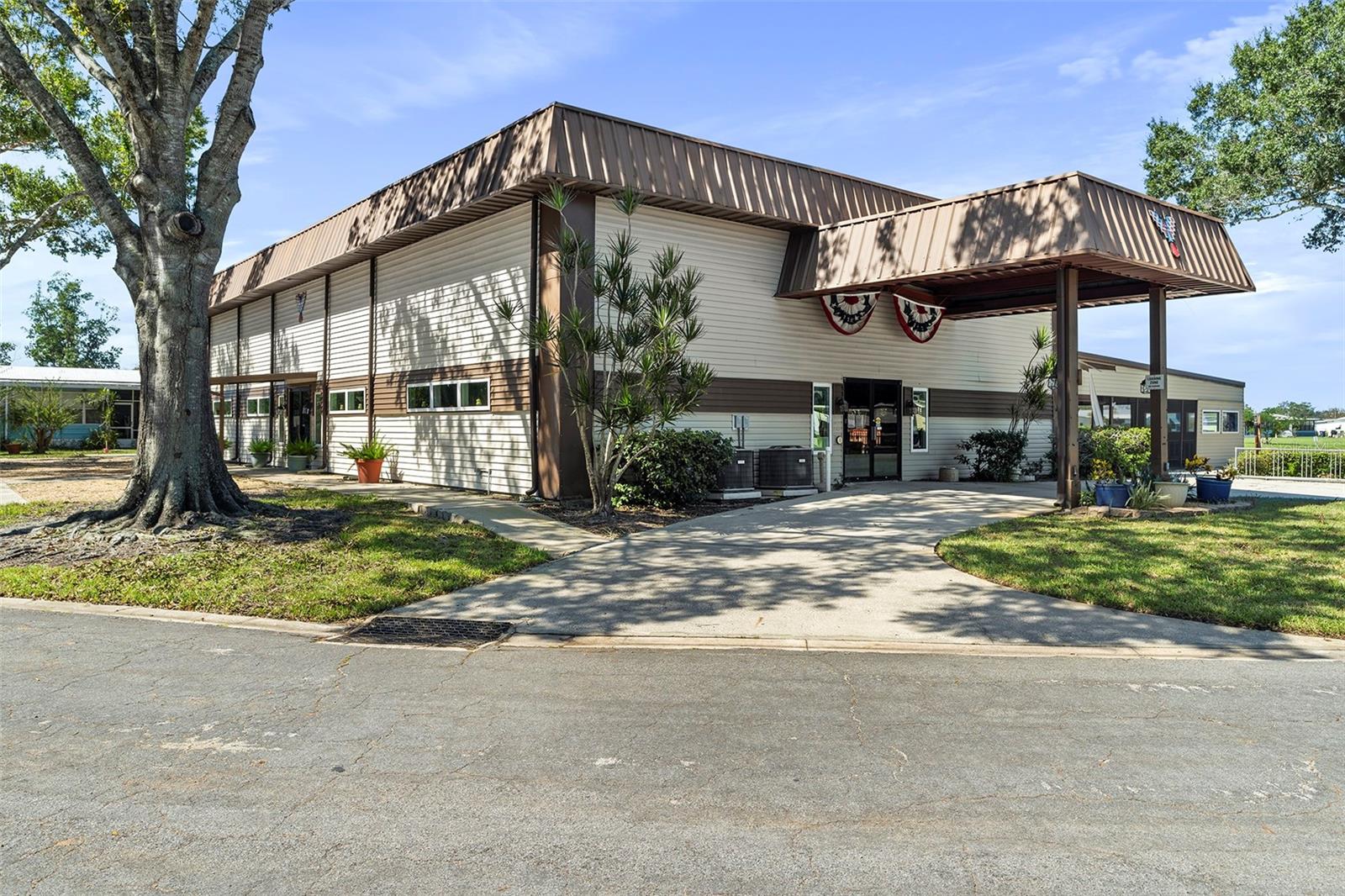 TEKA VILLAGE PH 1 - Residential