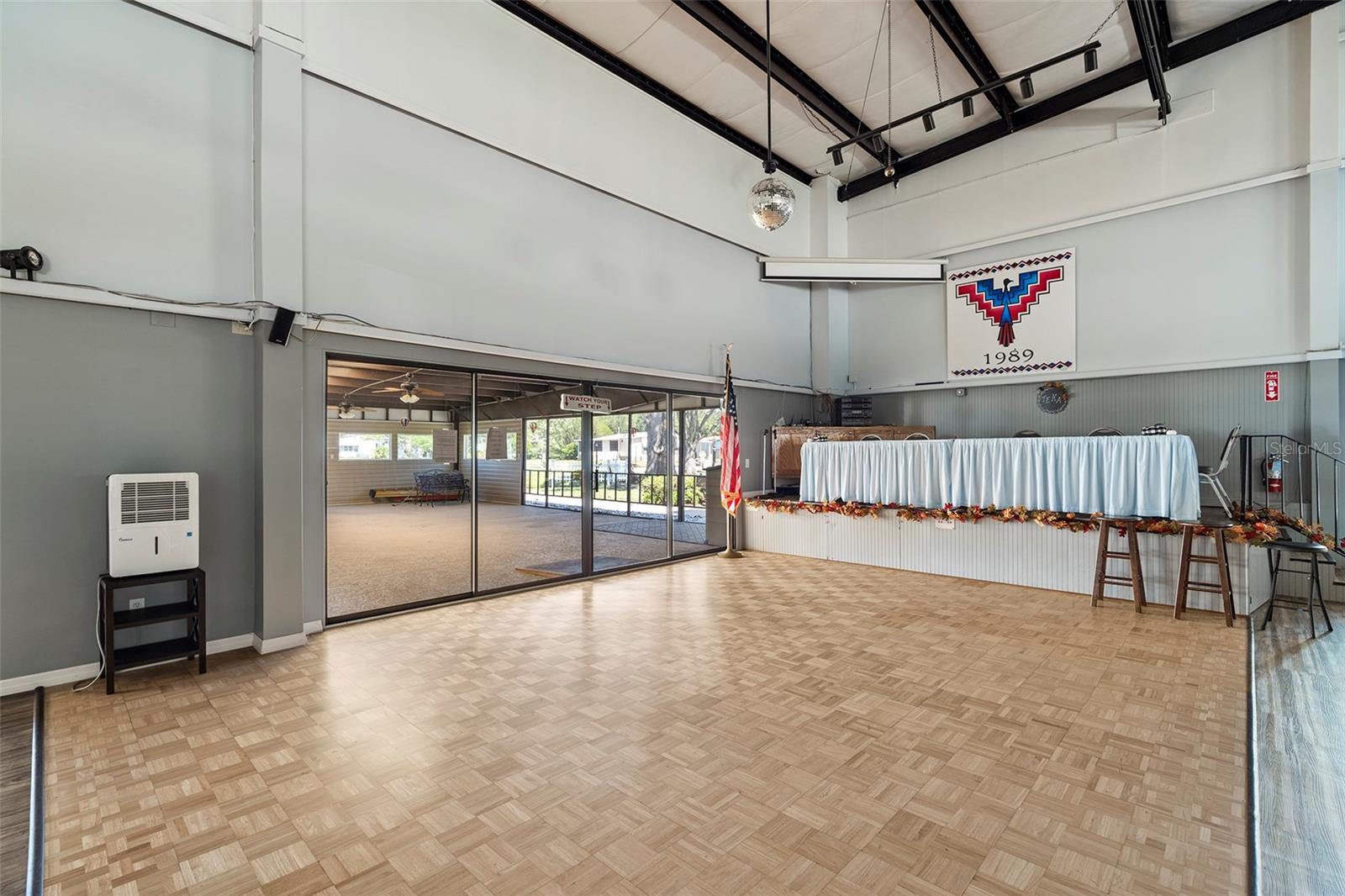 TEKA VILLAGE PH 1 - Residential