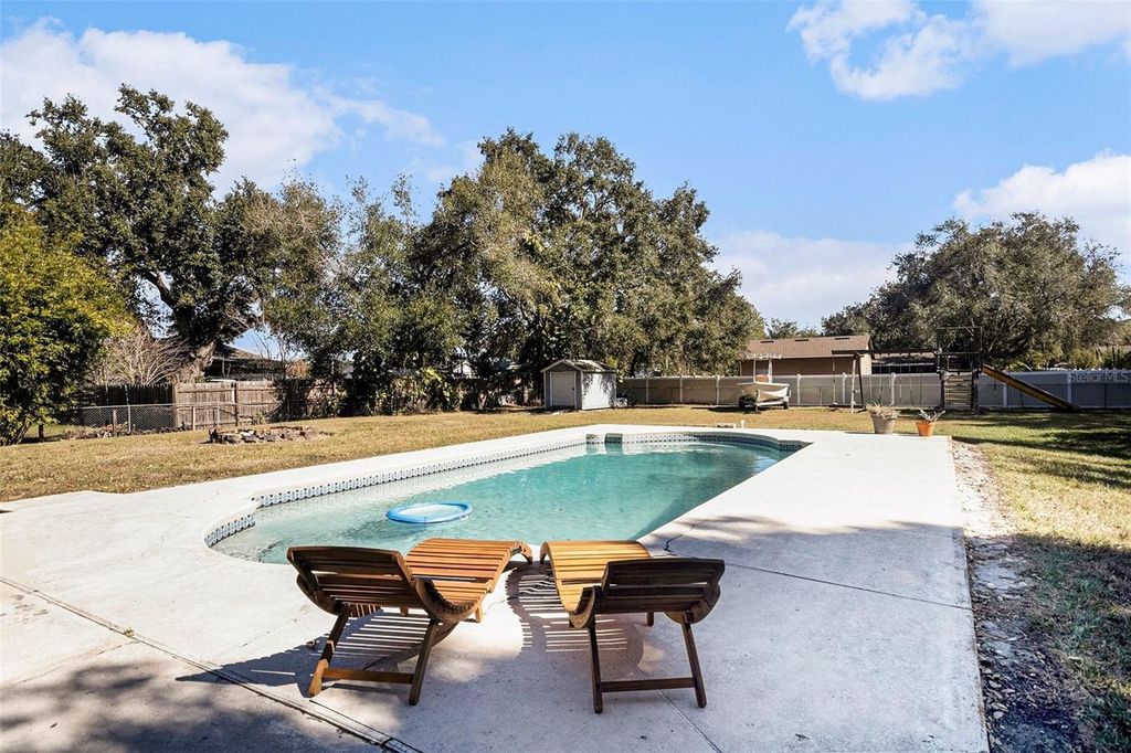 Photo of 1005 Old Hickory Tree Road, Saint Cloud, FL 34771 (MLS # O6376677)