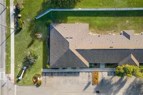 Tiny photo for 920 Rolling Acres Road #201, Lady Lake, FL 32159 (MLS # G5105902)