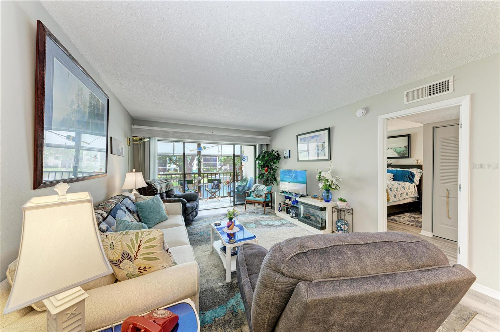 WOODPARK AT DESOTO SQUARE PH IV - Residential