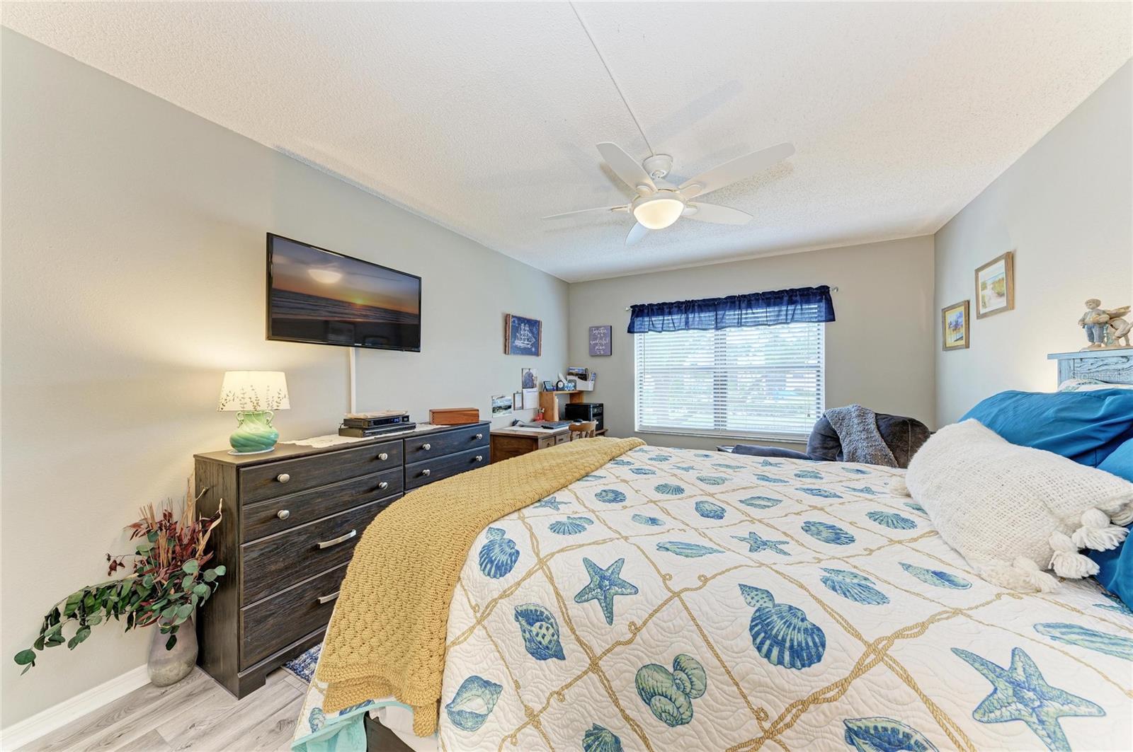 WOODPARK AT DESOTO SQUARE PH IV - Residential