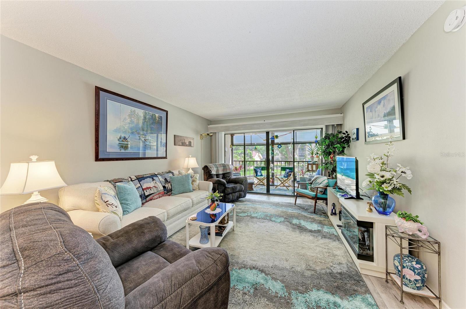 WOODPARK AT DESOTO SQUARE PH IV - Residential