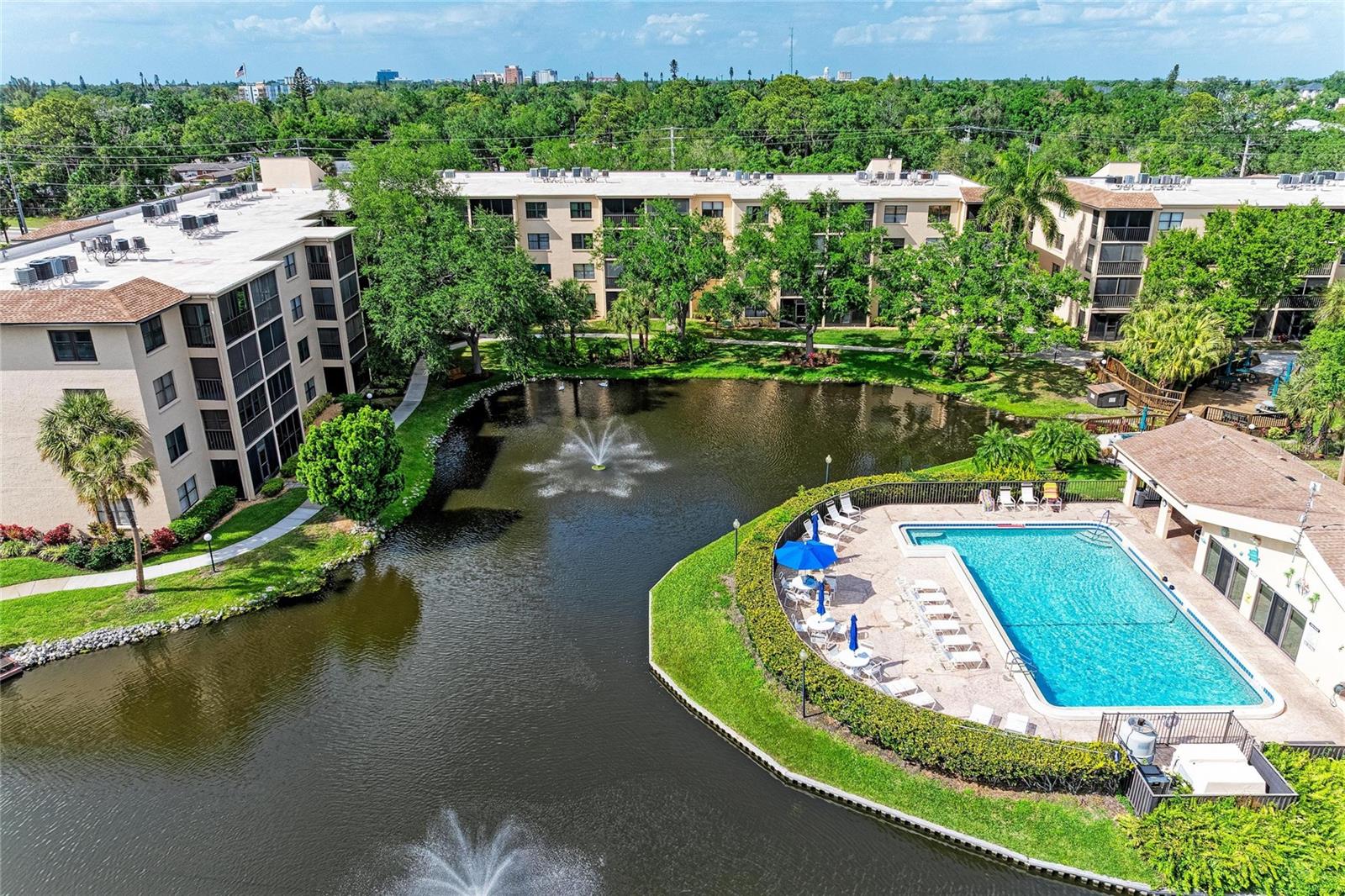 WOODPARK AT DESOTO SQUARE PH IV - Residential