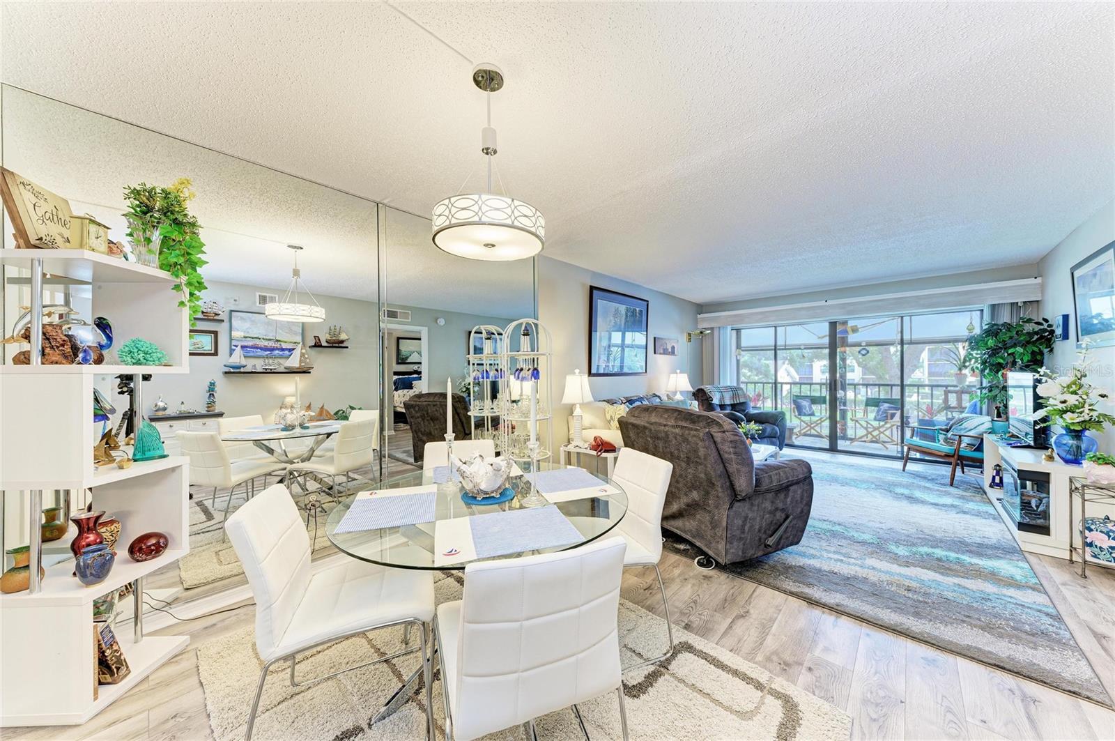 WOODPARK AT DESOTO SQUARE PH IV - Residential