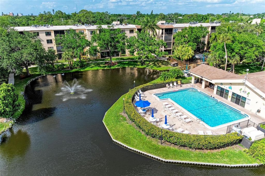 Photo of 625 30th Avenue W #G203, Bradenton, FL 34205 (MLS # A4689781)