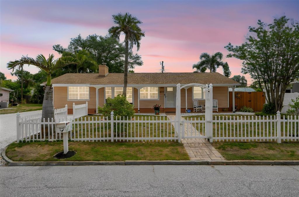 Photo of 2648 46th Street S, Gulfport, FL 33711 (MLS # TB8501699)