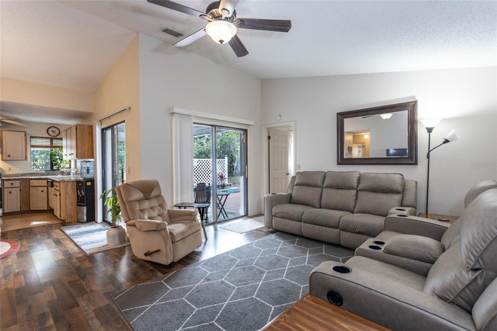 PALM COAST/BERNARD MDWS SEC 81 - Residential