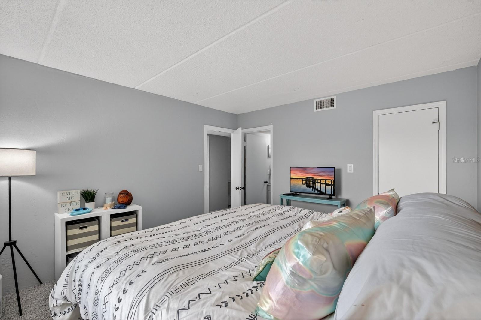 OCEAN WATCH - Residential