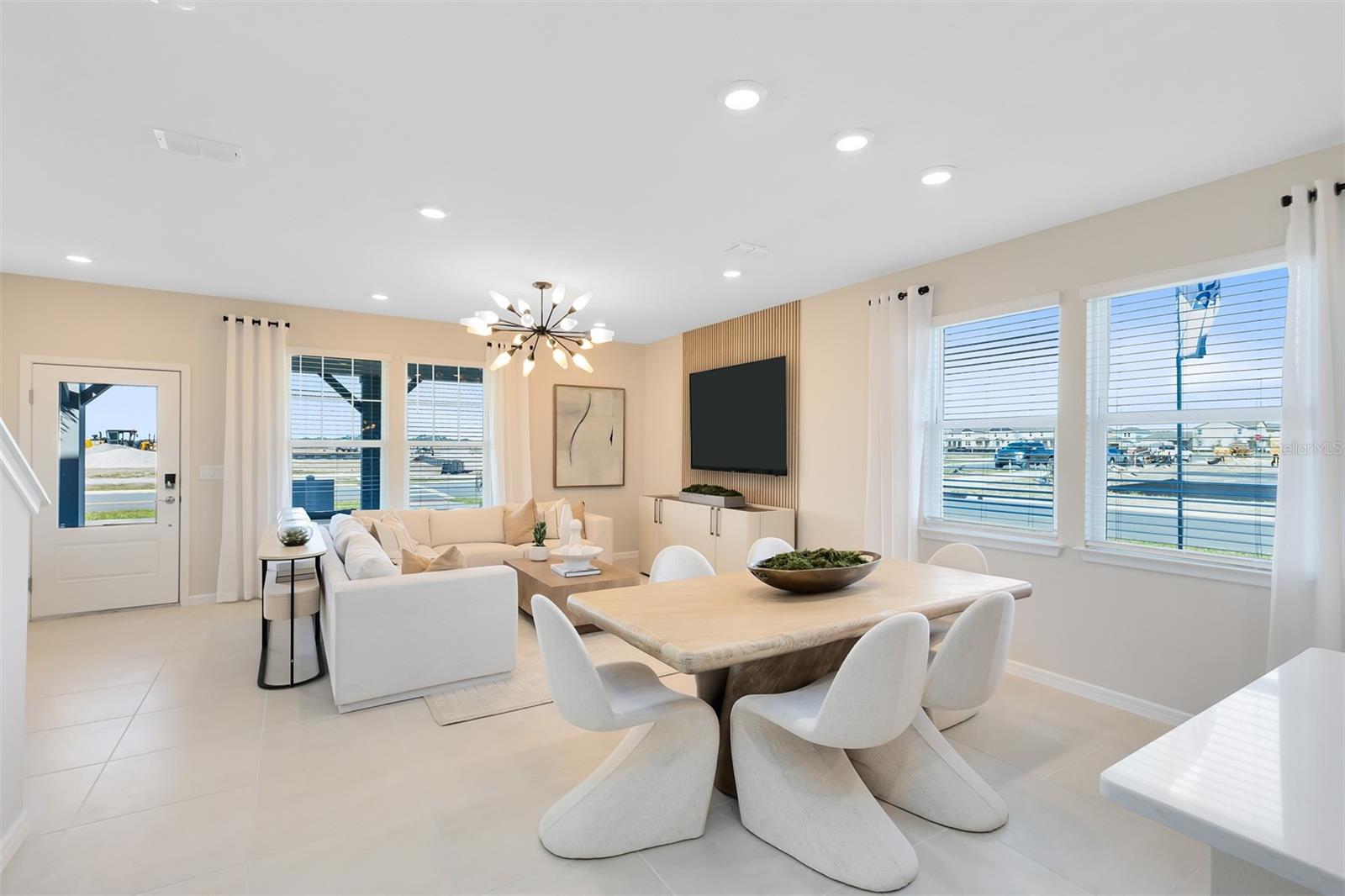 SILVERLEAF OAKS - Residential