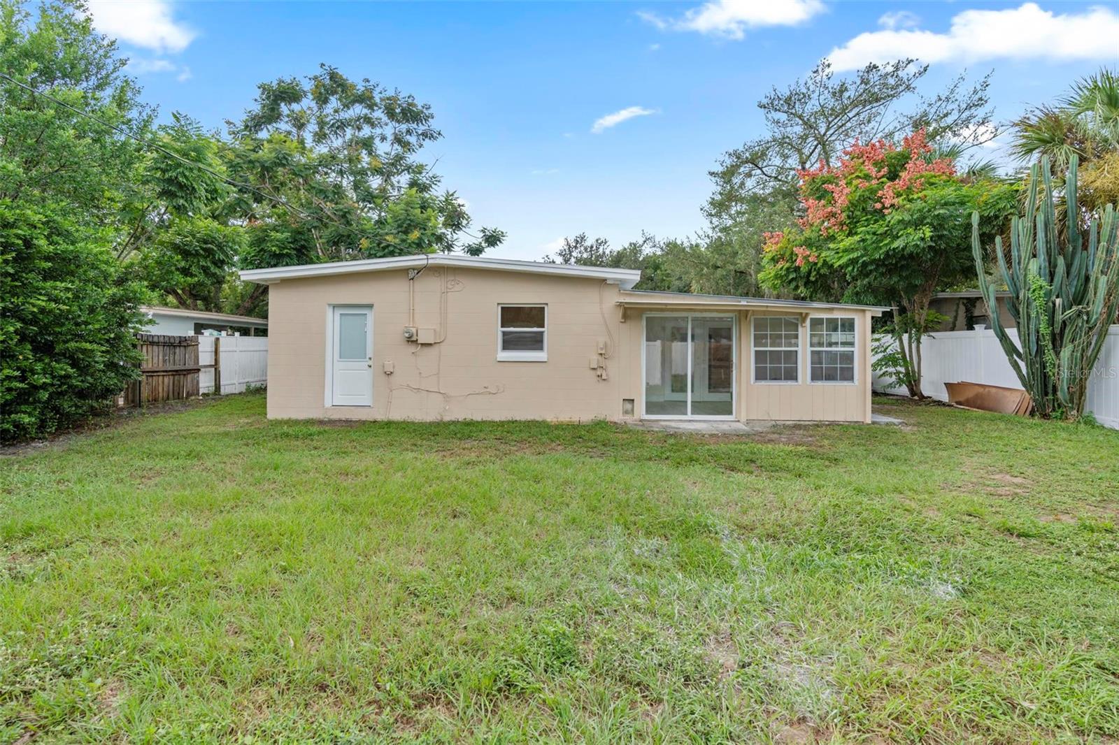 QUEENS MIRROR SOUTH 2ND REP ADD REP - Residential