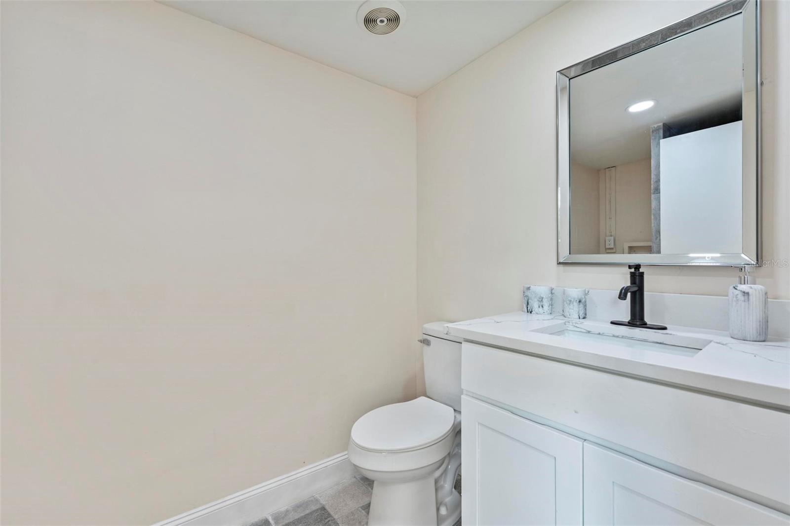 QUEENS MIRROR SOUTH 2ND REP ADD REP - Residential