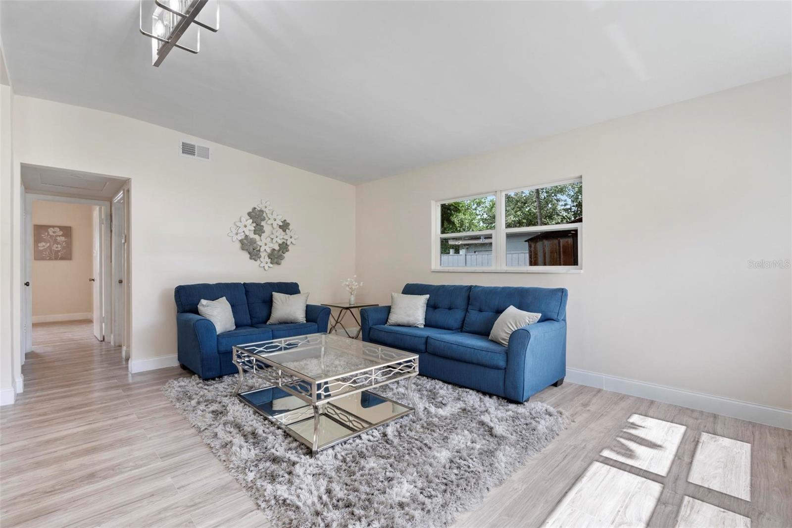 QUEENS MIRROR SOUTH 2ND REP ADD REP - Residential