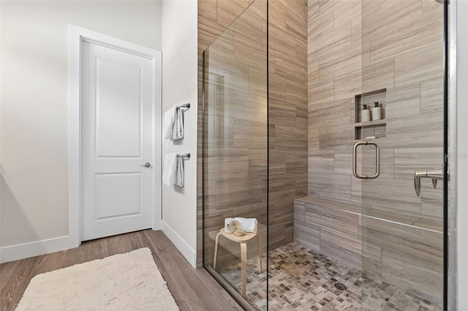 ISLES AT LAKEWOOD RANCH - Residential