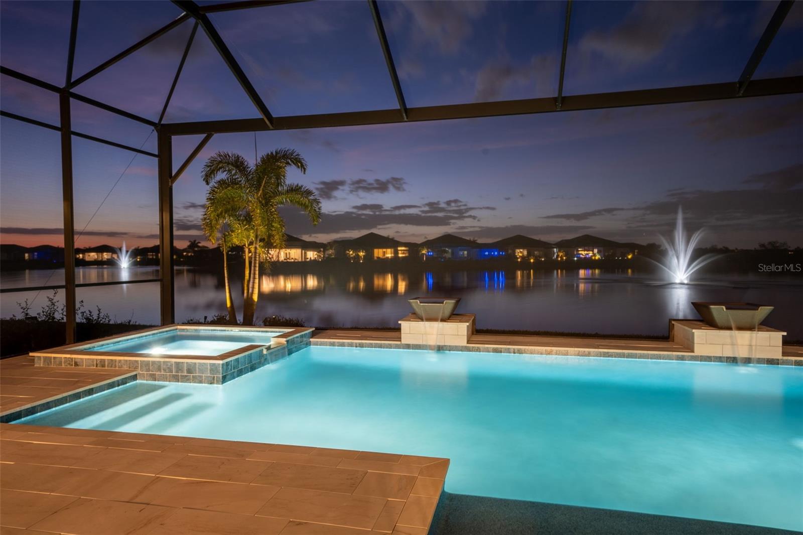 ISLES AT LAKEWOOD RANCH - Residential