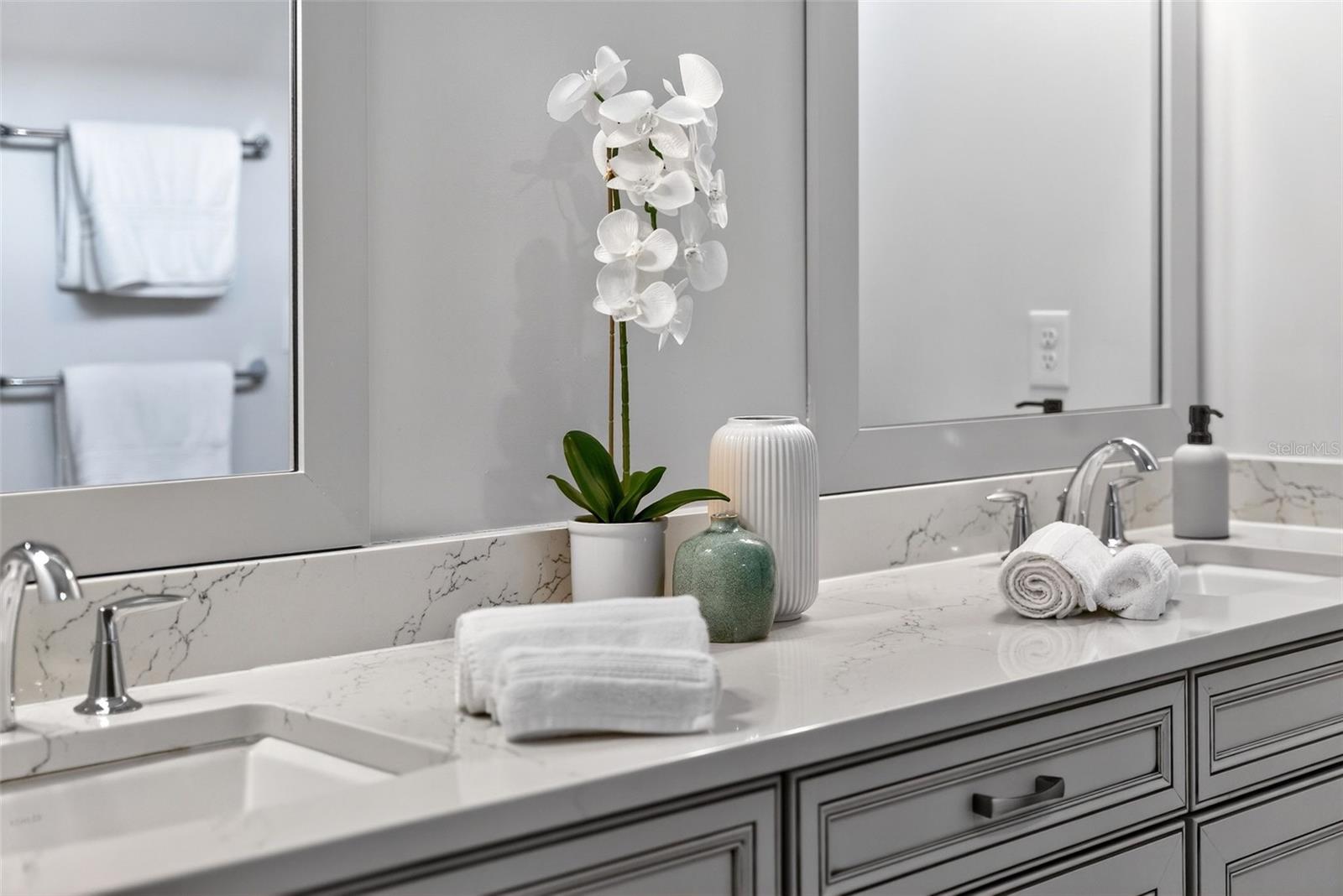 ISLES AT LAKEWOOD RANCH - Residential