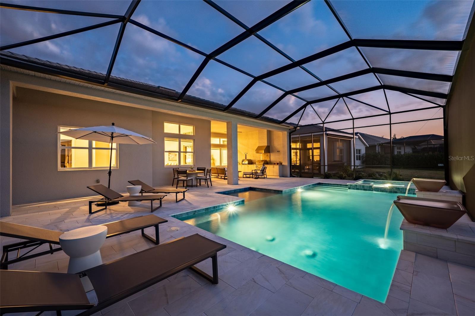 ISLES AT LAKEWOOD RANCH - Residential