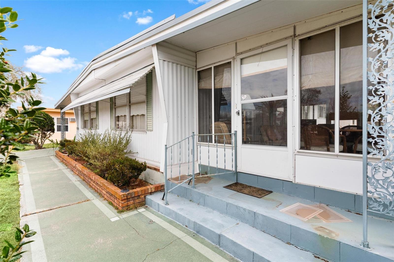 LEESBURG COACHWOOD COLONY - Residential