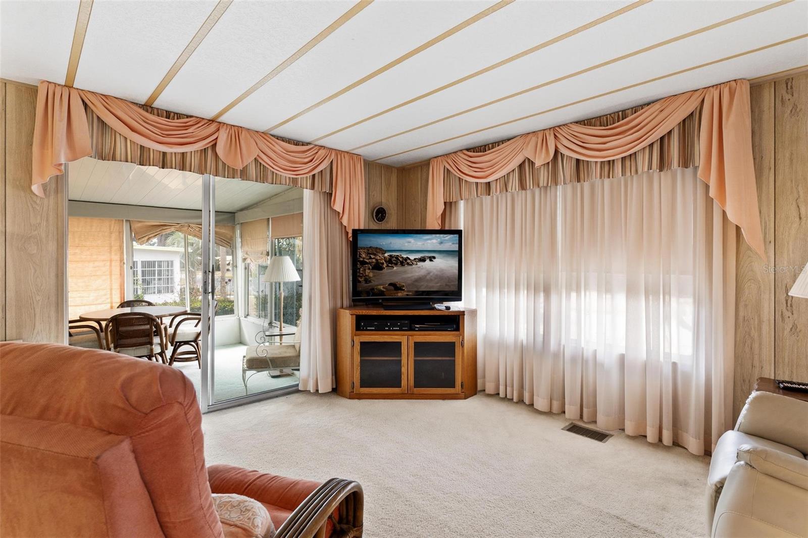 LEESBURG COACHWOOD COLONY - Residential