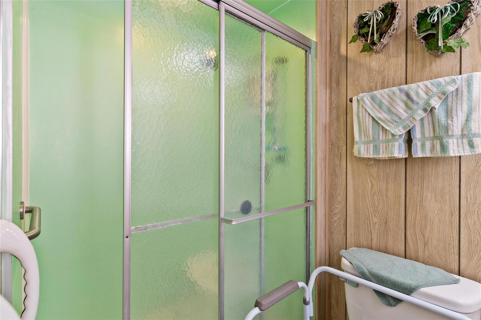 LEESBURG COACHWOOD COLONY - Residential