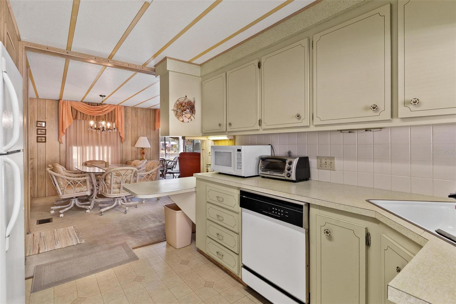 LEESBURG COACHWOOD COLONY - Residential